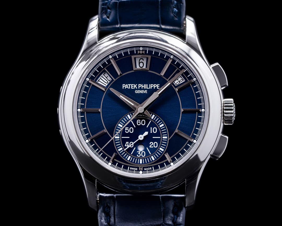 Patek Philippe Chronograph Annual 5905P Calendar Platinum / Blue Dial