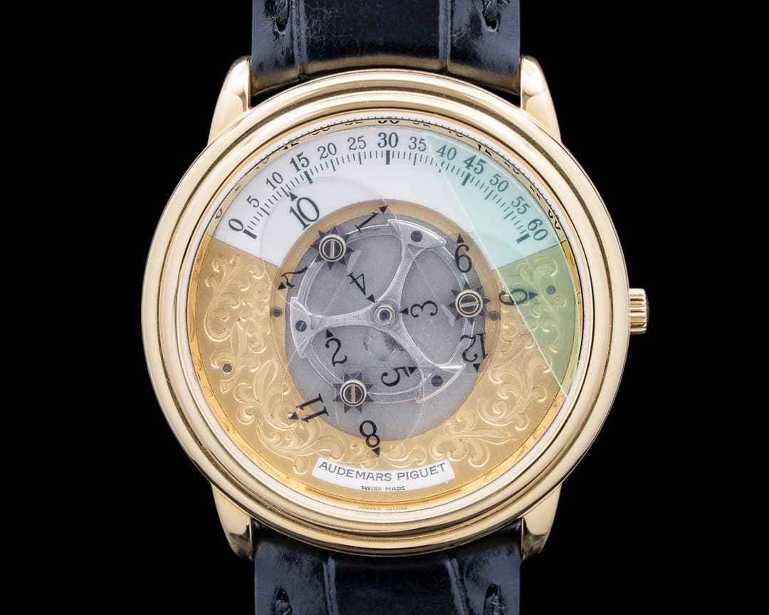 Audemars Piguet 25720BA Star Wheel 18K Yellow Gold Engraved Champagne Dial