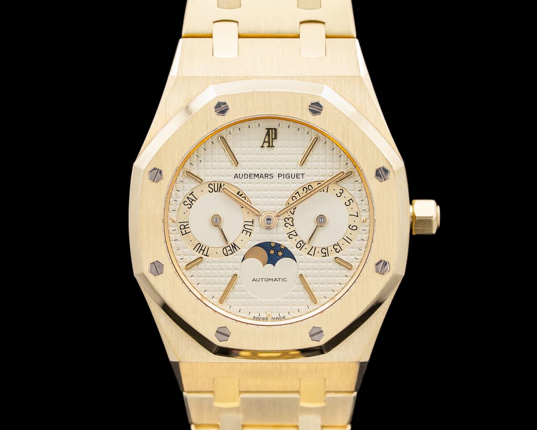 Audemars Piguet 25594BA Royal Oak Day Date Moonphase 18K YG Champagne Dial