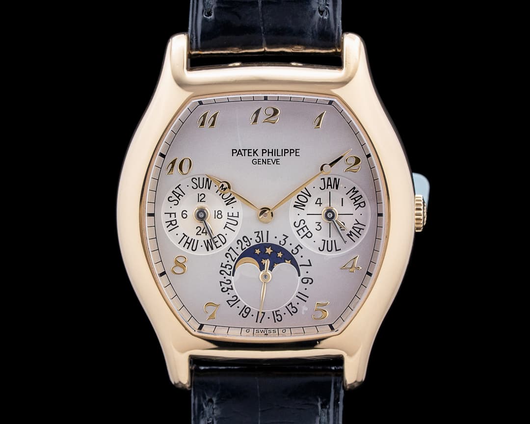 Patek Philippe 5040J Perpetual Calendar 18K Yellow Gold Silver Dial