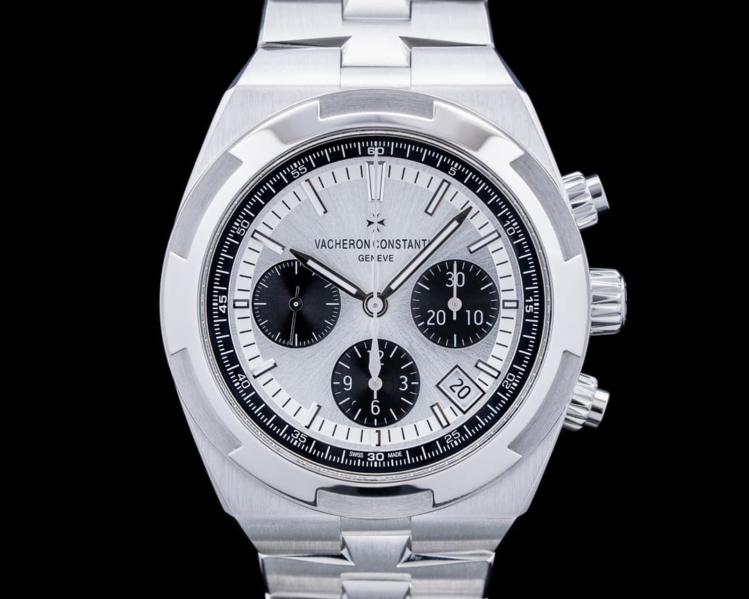 Vacheron Constantin Overseas 5500V/110A Chronograph SS Silver Panda Dial