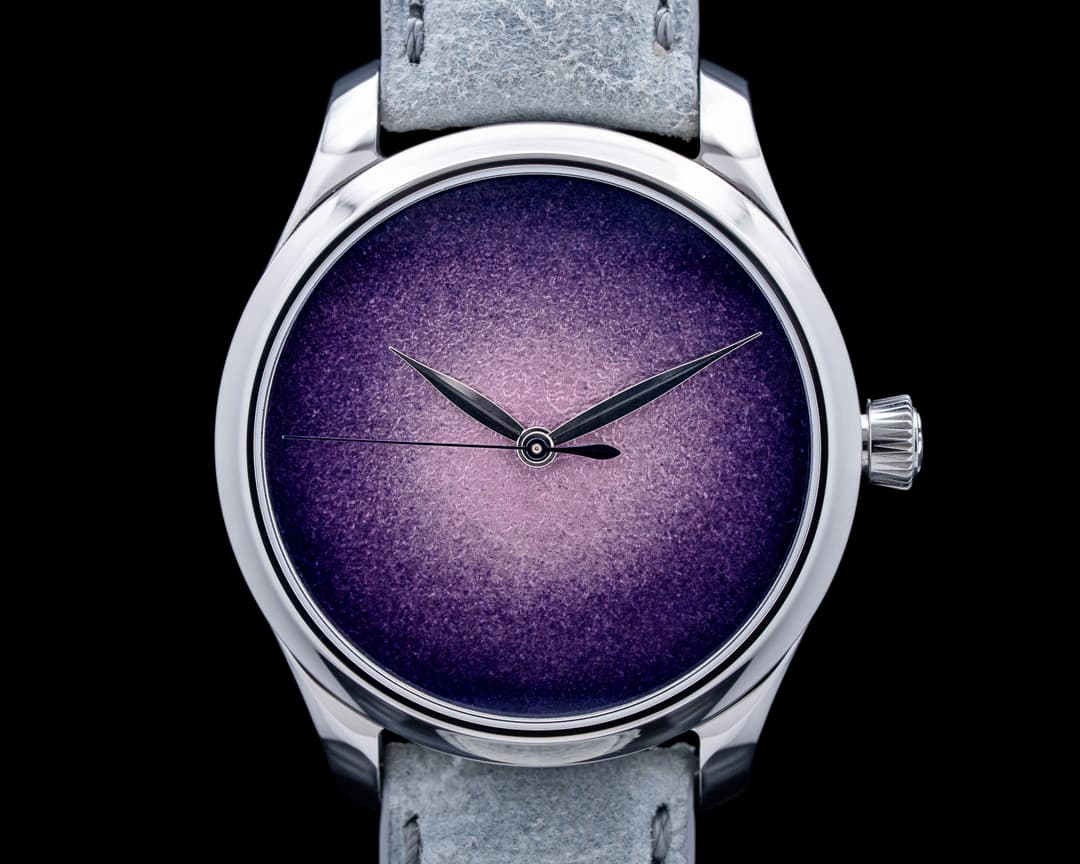 H. Moser & Cie. Endeavour Centre Seconds Concept Enamel SS Purple Dial