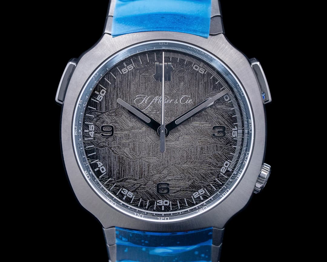 H. Moser & Cie. Streamliner Chronograph "UNDEFEATED" Bundle With Wall Clock UNWORN