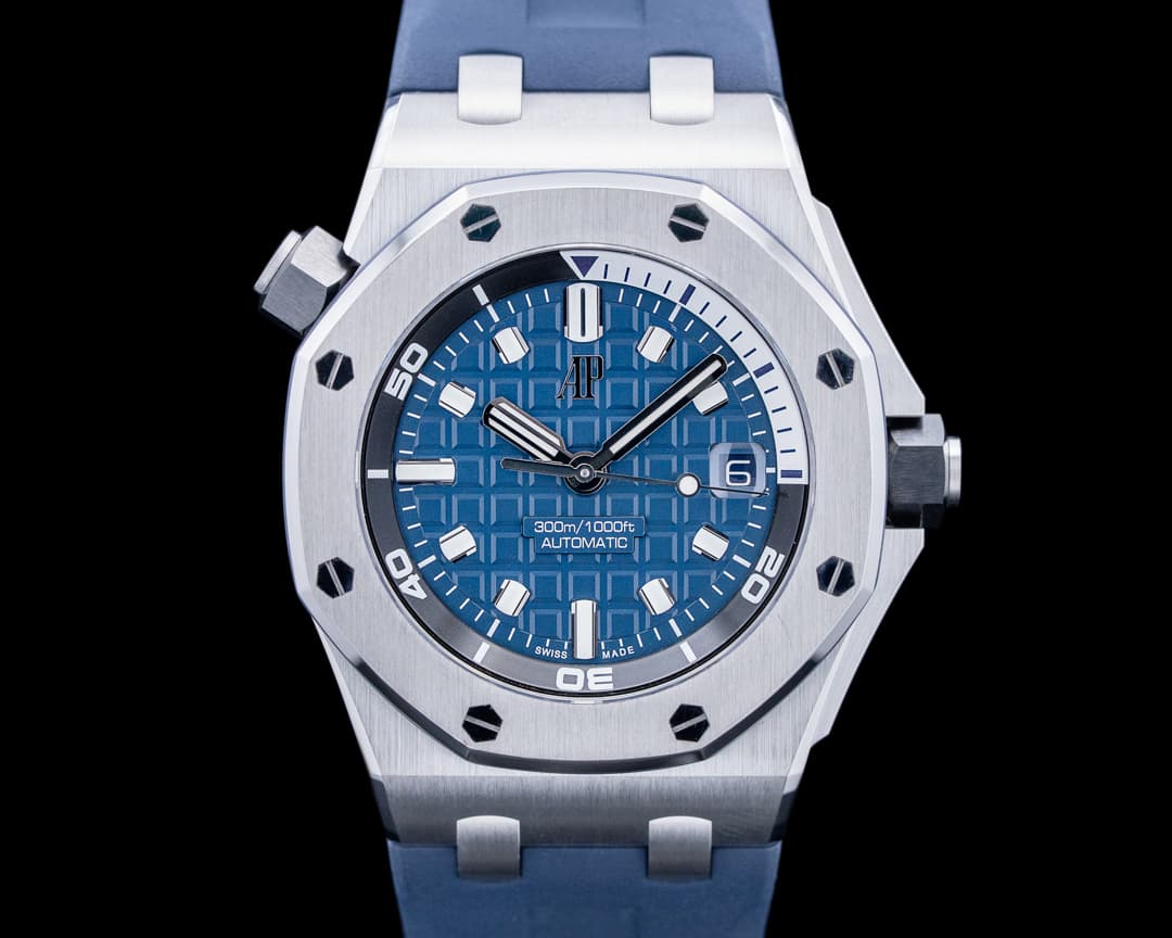 Audemars Piguet 15720ST Royal Oak Offshore Diver SS Blue Dial